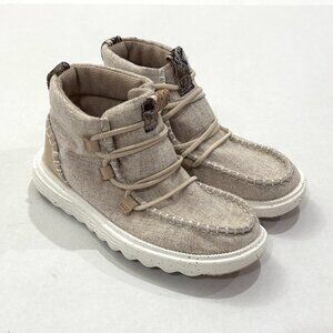 NWOT Hey Dude Women's Reyes Boots Wool